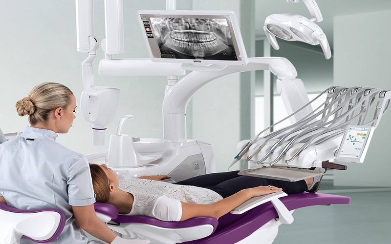 Ưu tiên chọn nha khoa hoạt động hợp pháp, có trang thiết bị tiên tiến