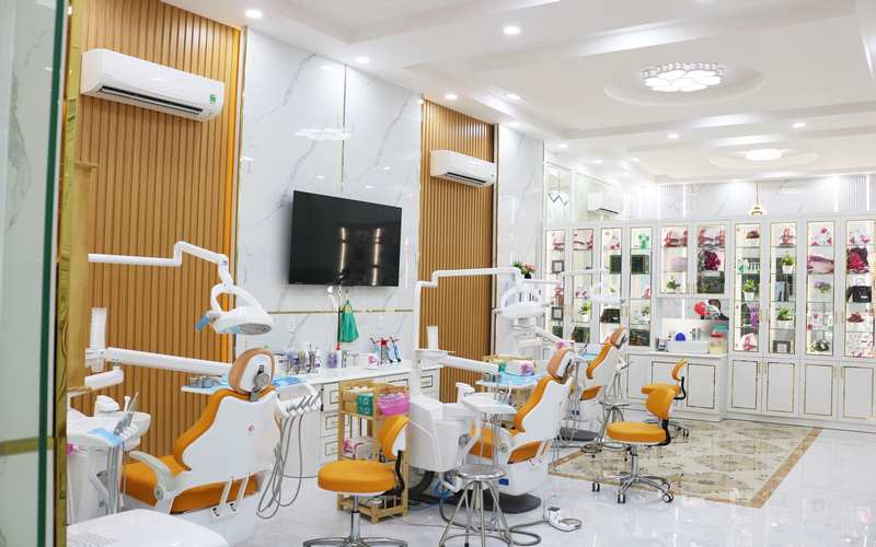 Phòng nha Triệu Thành Tâm hiện đại với thiết bị tân tiến