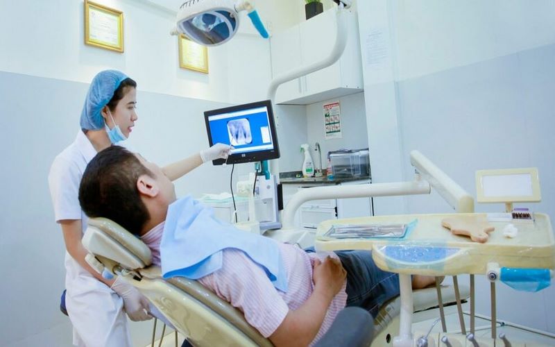 Khu vực điều trị nha khoa Việt Nha sạch sẽ, đảm bảo vô trùng