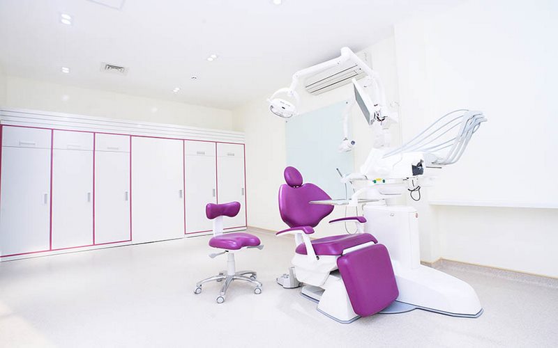 Không gian phòng khám Anh Dental gọn gàng, vô trùng