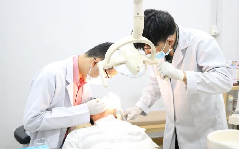 Dịch vụ chất lượng tại nha khoa Oxy chi nhánh Hóc Môn