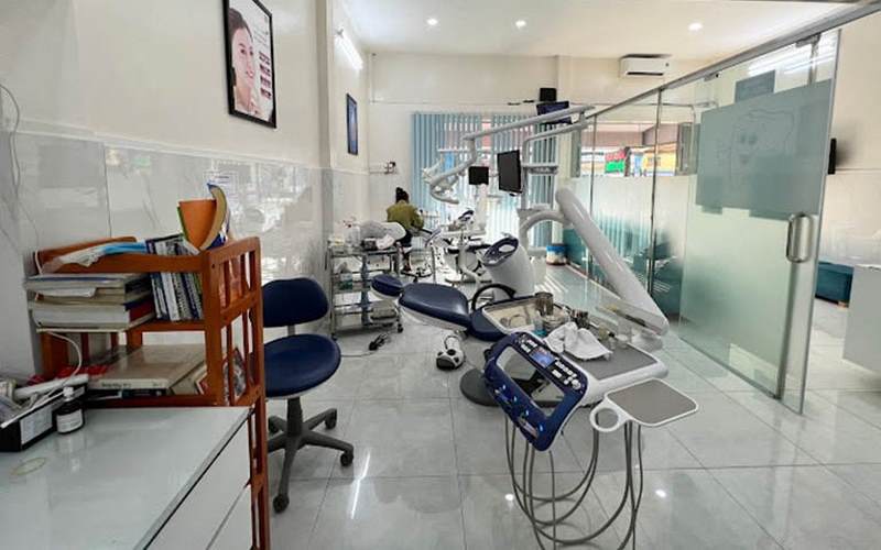 Trung tâm Nha khoa Nhà Bè
