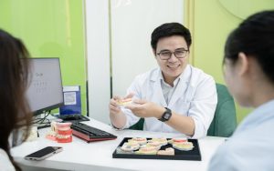 Bác sĩ tư vấn điều trị chuyên sâu tại Nha khoa Hải Đăng